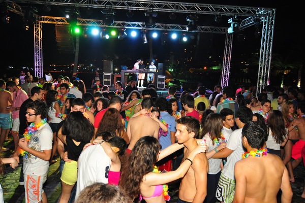 Promo Antoura at Cyan